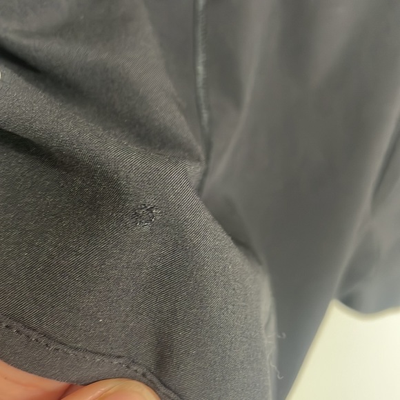 82. Lululemon $68 Speed Up Mid-Rise Lined Short 4" size 4 - Picture 5 of 6